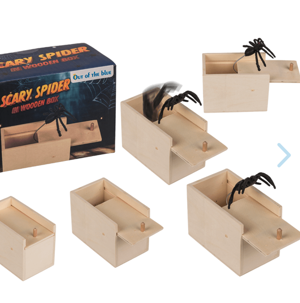 Araña escalofriante caja madera 9x6x6cms